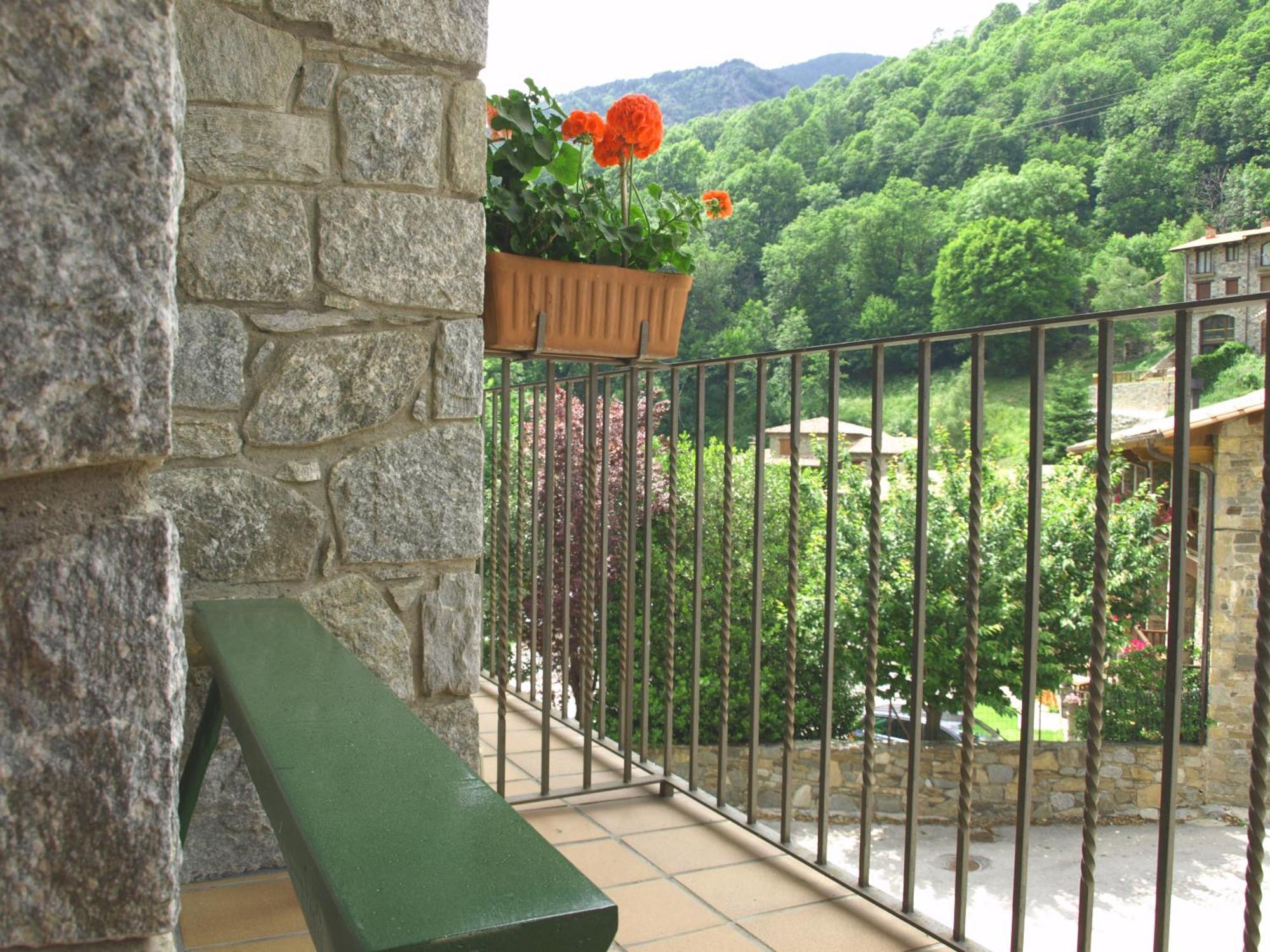 ריפול Hotel La Farga מראה חיצוני תמונה
