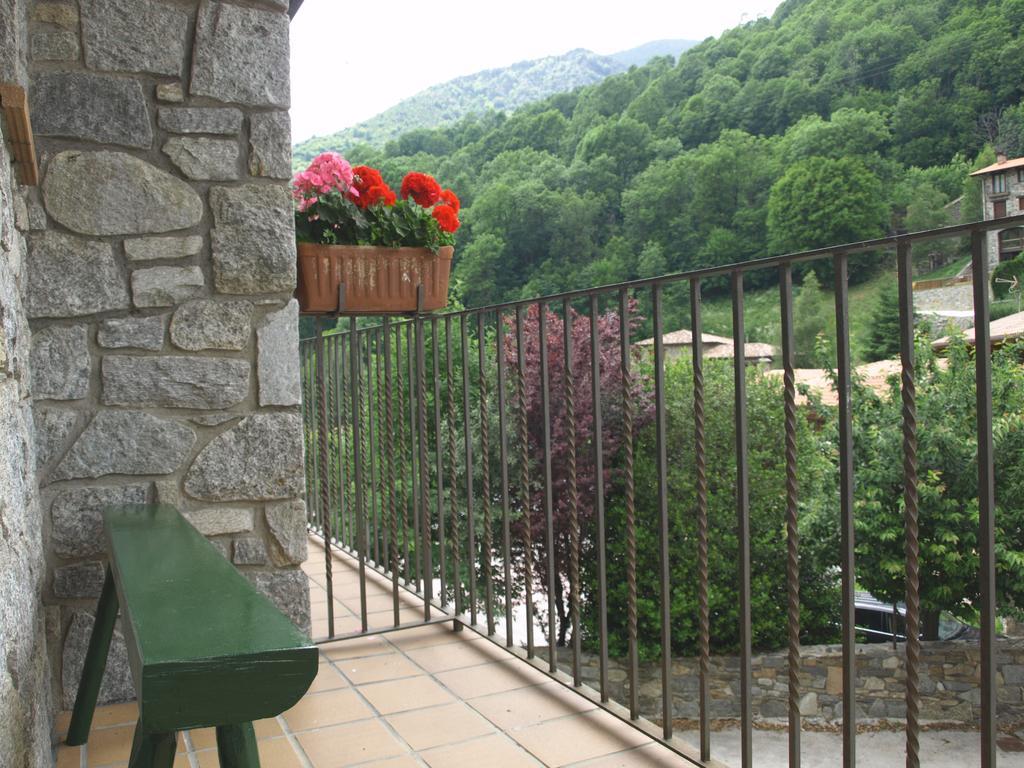 ריפול Hotel La Farga מראה חיצוני תמונה