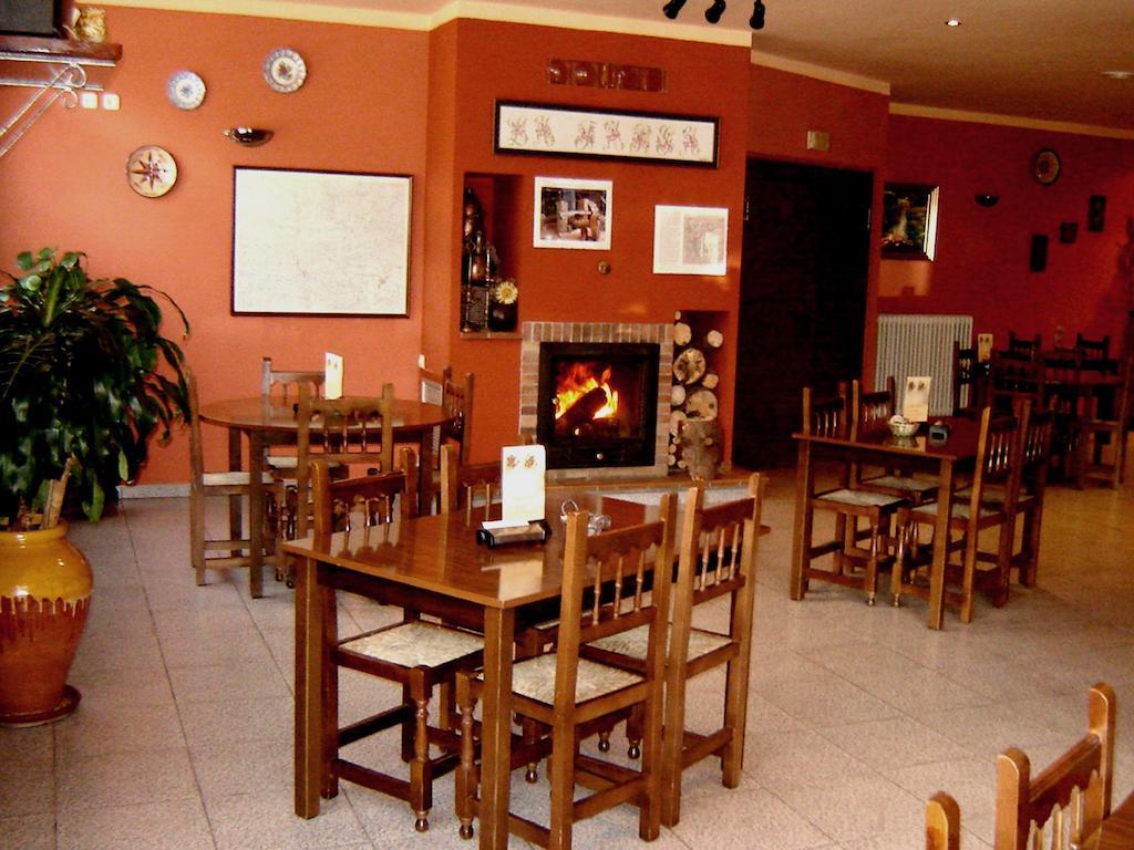 ריפול Hotel La Farga מראה חיצוני תמונה
